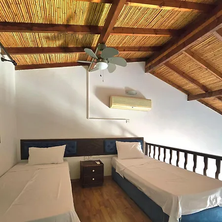 Five Fingers Holiday Bungalows Kazaphani Exterior photo